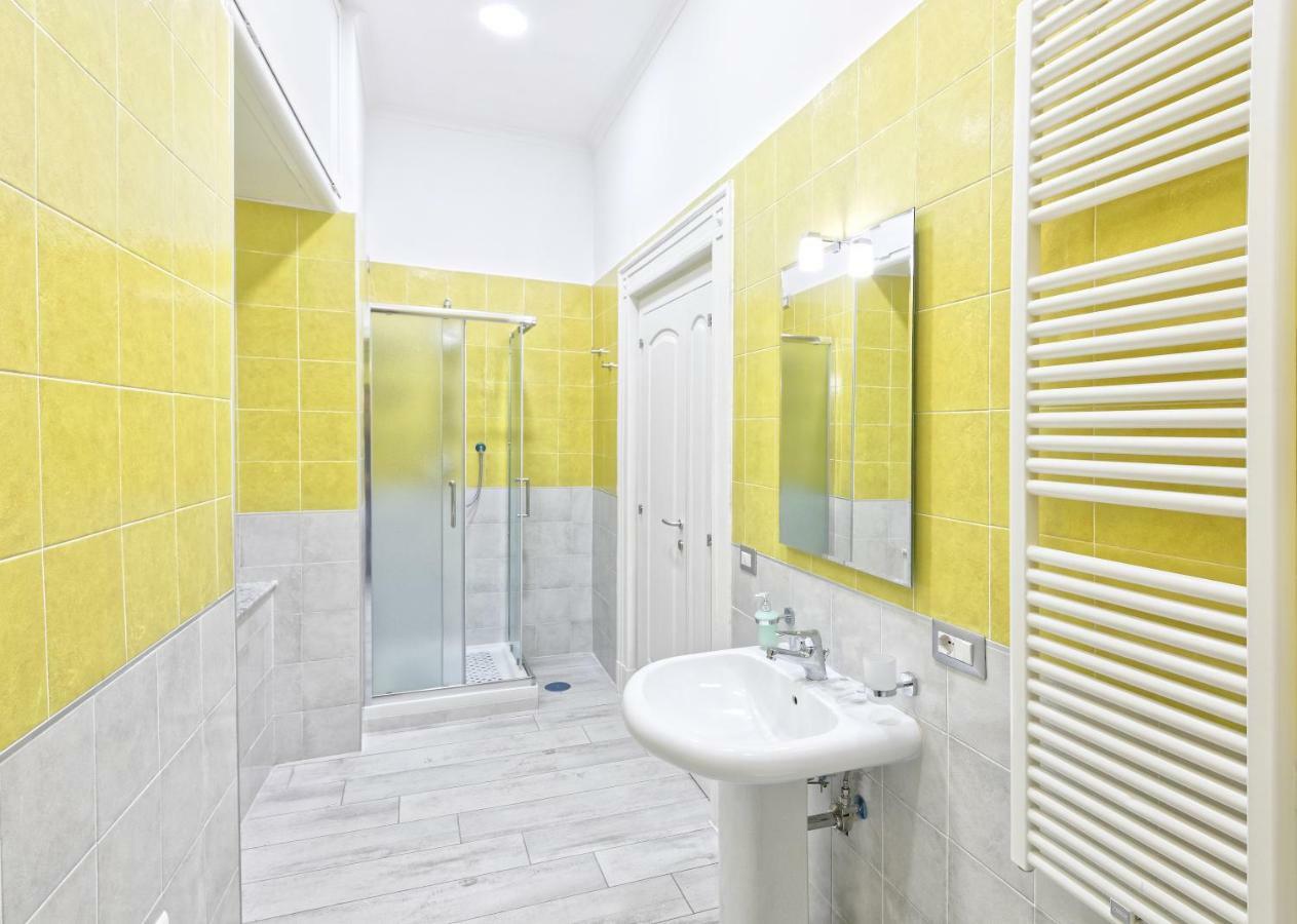 B&B Rest A Napoli Eksteriør billede